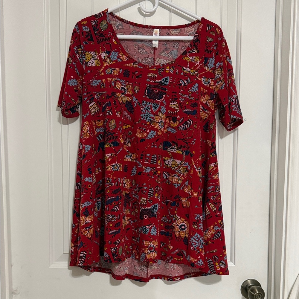 LuLaRoe Red Floral Scoop-Neck Tunic